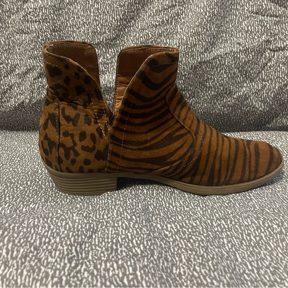 Tiger and Leopard Print Ankle Boots - Picture 3 of 9